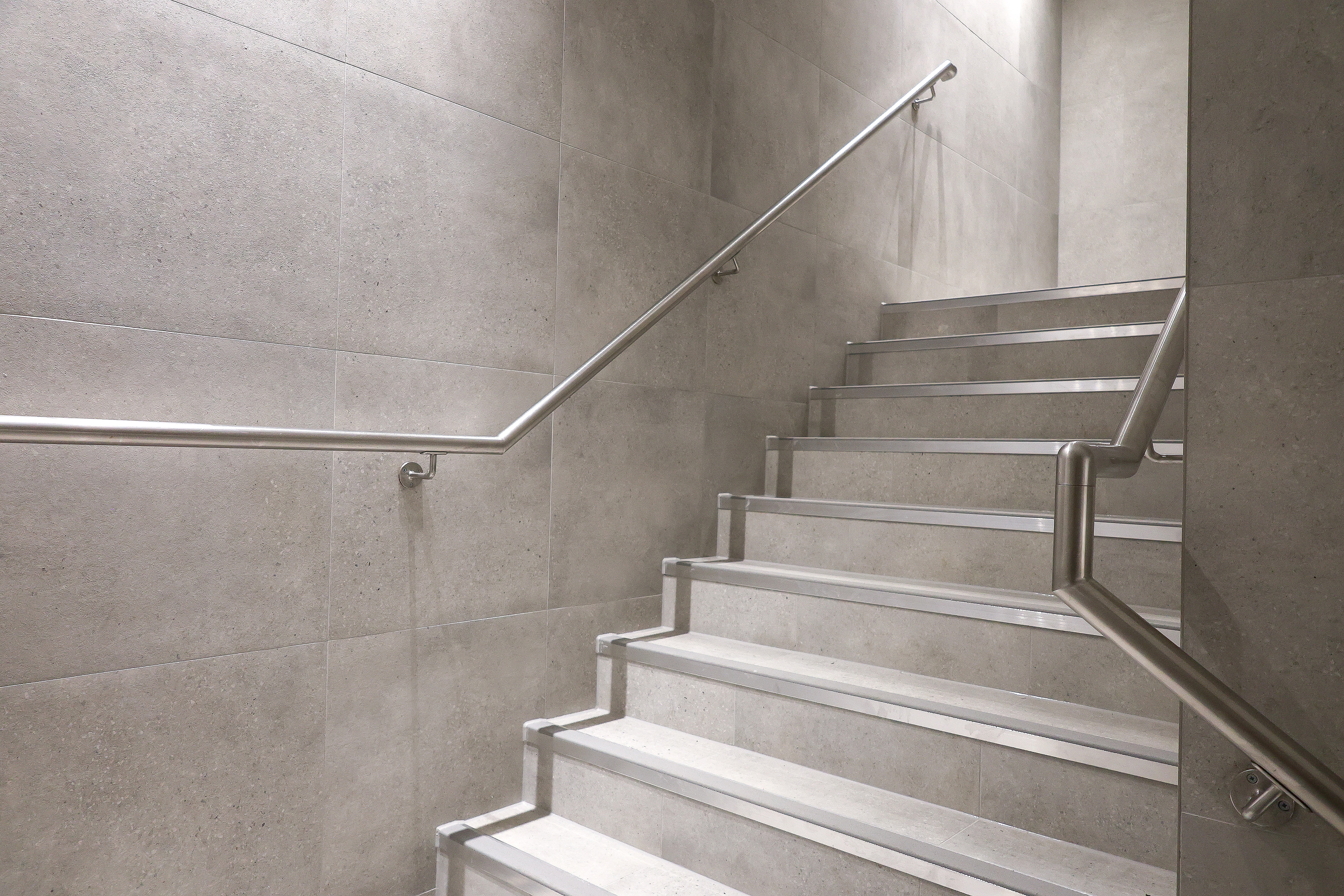 Hale Country Club Tiling